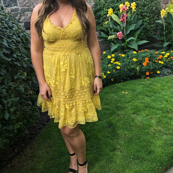 Ranna Gill Anthropologie yellow lace dress size xs (fits like S/M) - Picture 6 of 6
